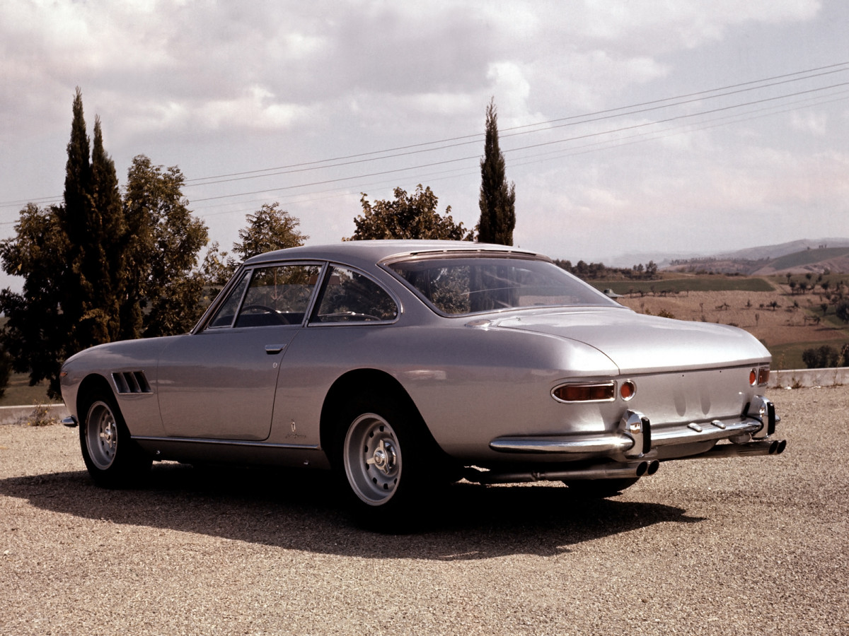 Ferrari Ferrari 330 gt 2+2 фото 97792