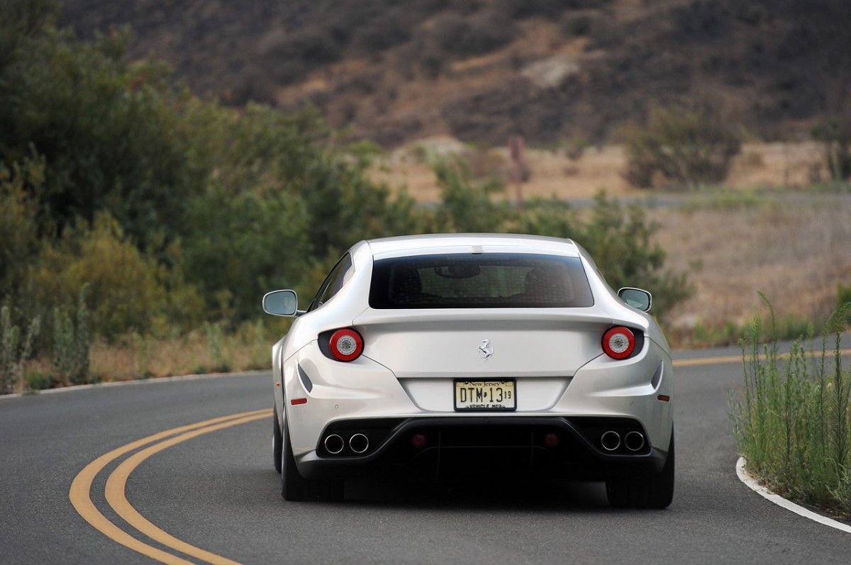 Ferrari FF фото 106054