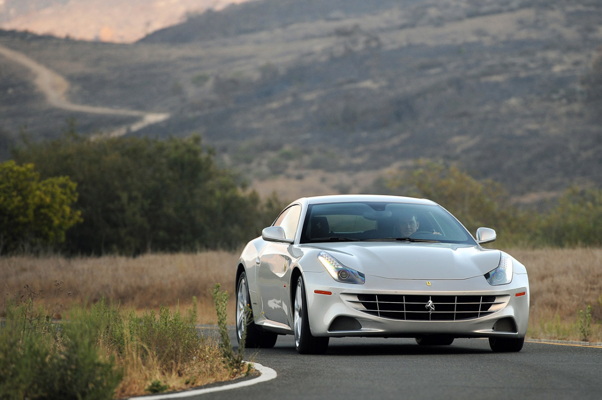 Ferrari FF фото 106057