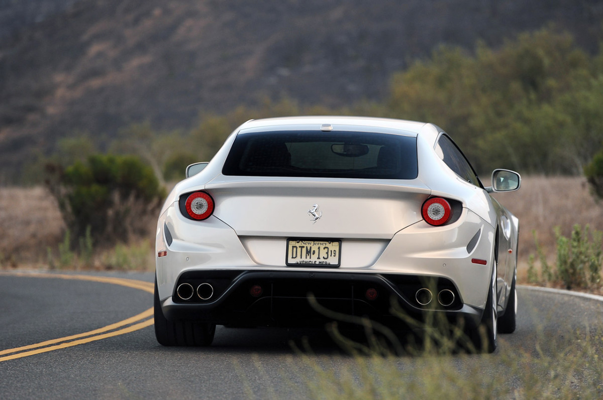 Ferrari FF фото 106058