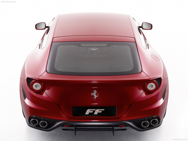 Ferrari FF фото