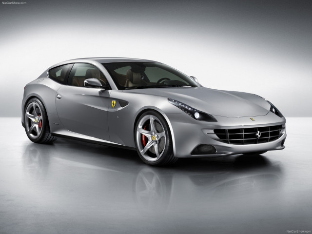 Ferrari FF фото