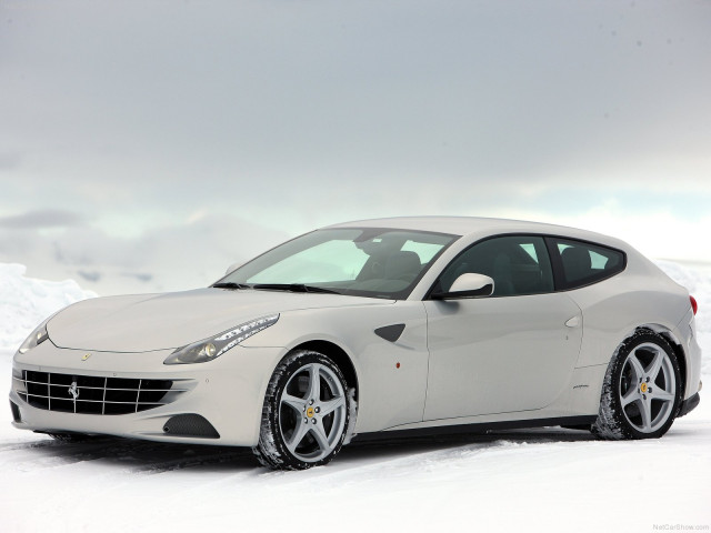 Ferrari FF фото