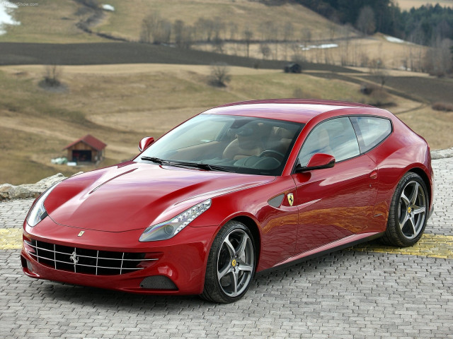 Ferrari FF фото