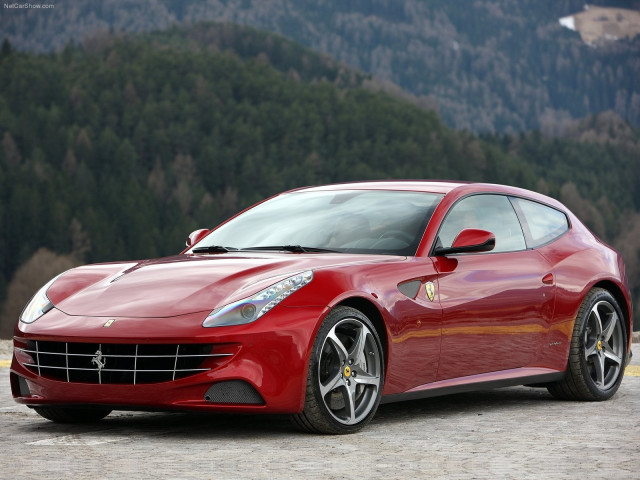 Ferrari FF фото