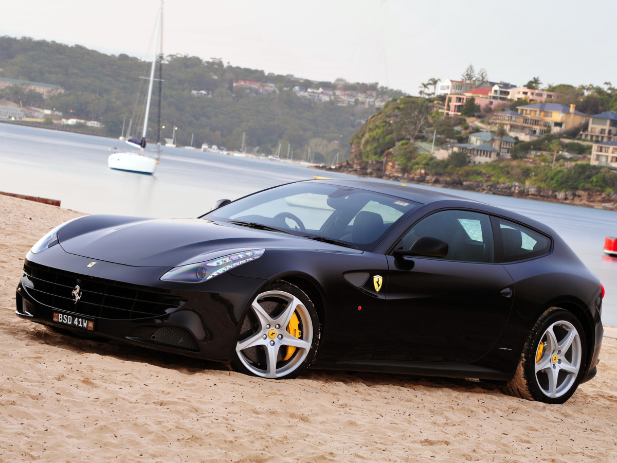 Ferrari FF фото 99312