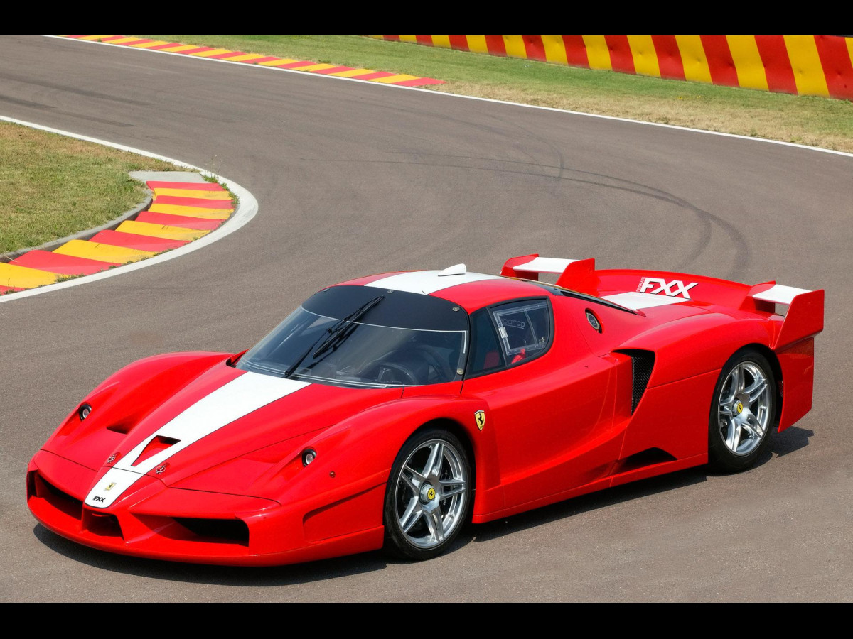 Ferrari FXX фото 24512