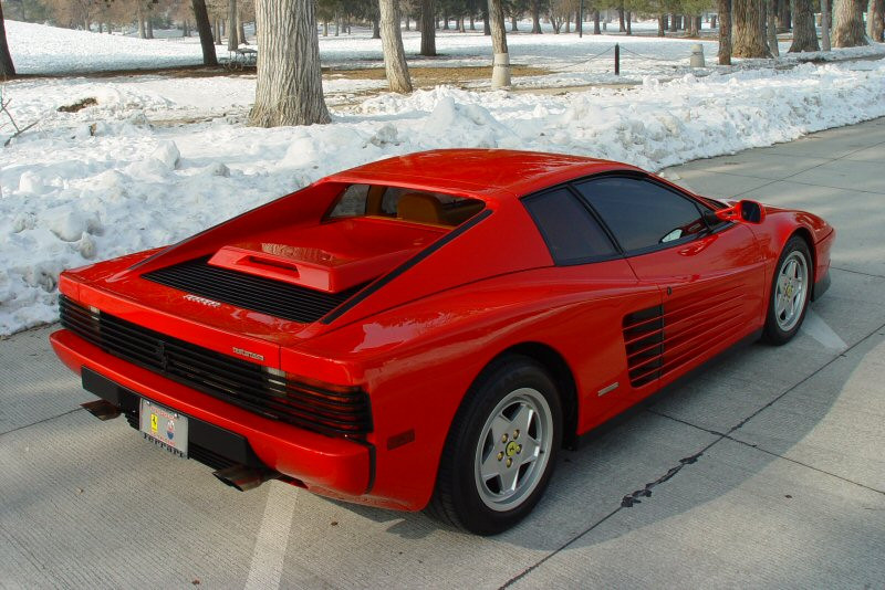 Ferrari Testarossa фото 12076