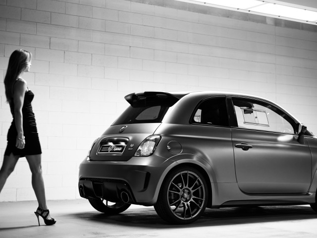 Fiat  Abarth 695 Biposto фото