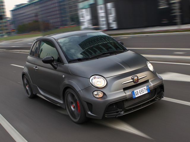 Fiat  Abarth 695 Biposto фото