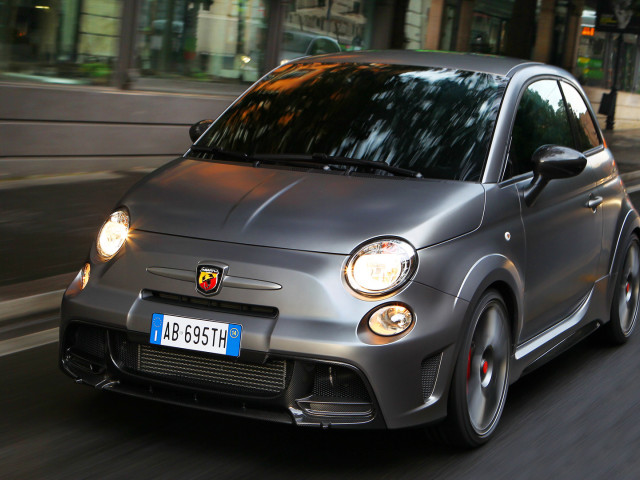 Fiat  Abarth 695 Biposto фото