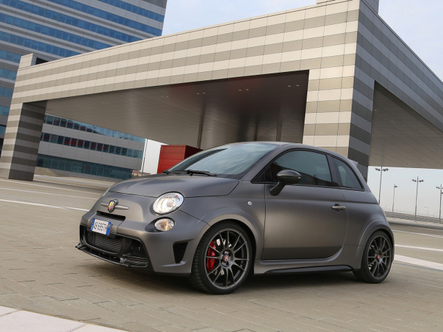 Fiat  Abarth 695 Biposto фото