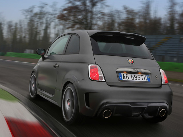 Fiat  Abarth 695 Biposto фото