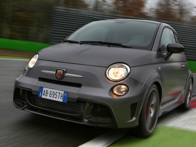 Fiat  Abarth 695 Biposto фото