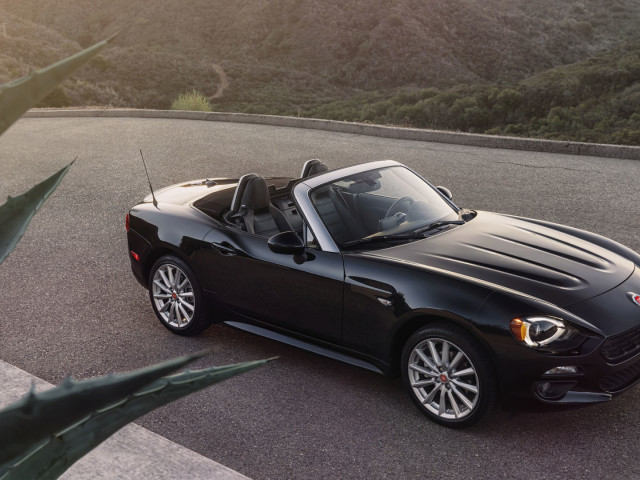 Fiat 124 Spider фото