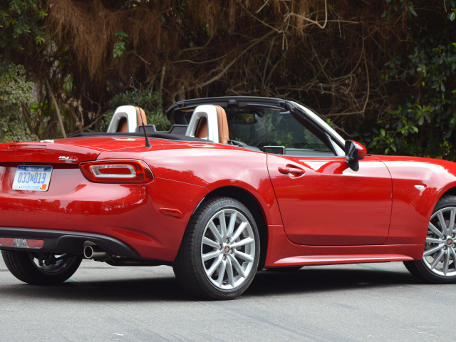 Fiat 124 Spider фото