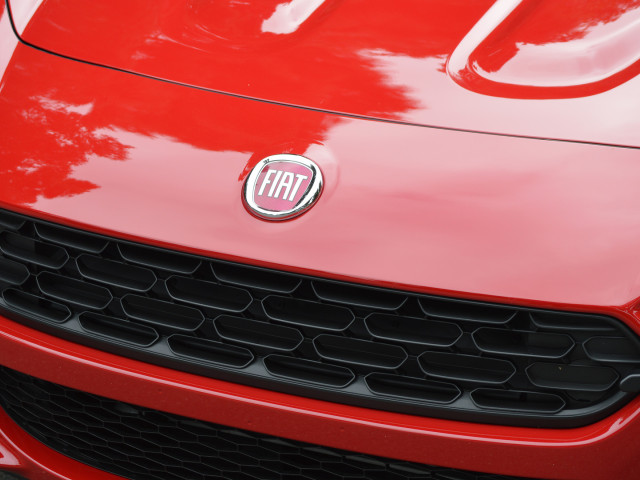 Fiat 124 Spider фото