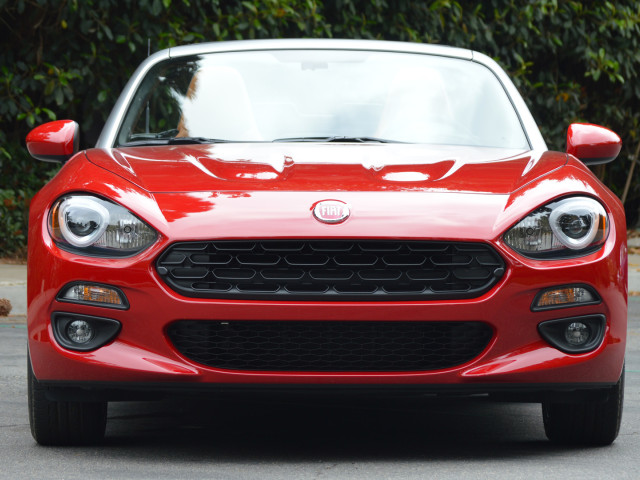 Fiat 124 Spider фото