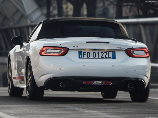 Fiat 124 Spider фото