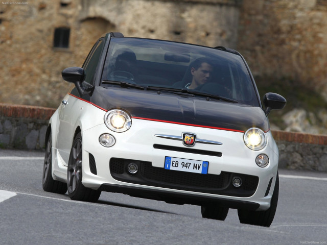 Fiat 500C Abarth фото