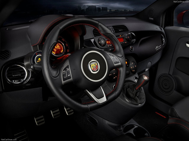 Fiat 500C Abarth фото