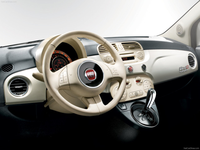 Fiat 500C фото