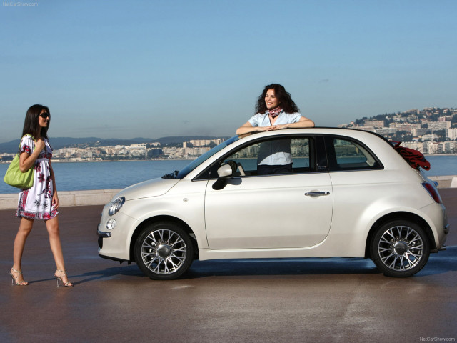 Fiat 500C фото