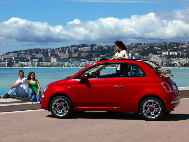 Fiat 500C фото