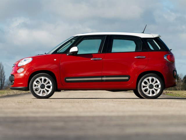 Fiat 500L фото