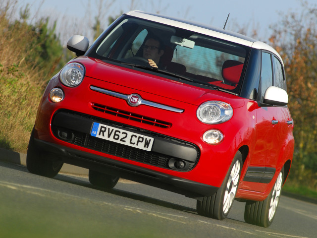 Fiat 500L фото