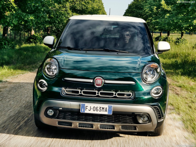 Fiat 500L фото