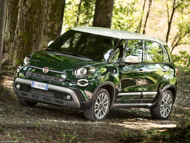 Fiat 500L фото