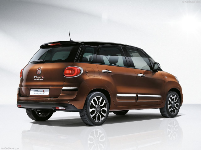 Fiat 500L фото