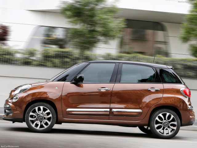 Fiat 500L фото