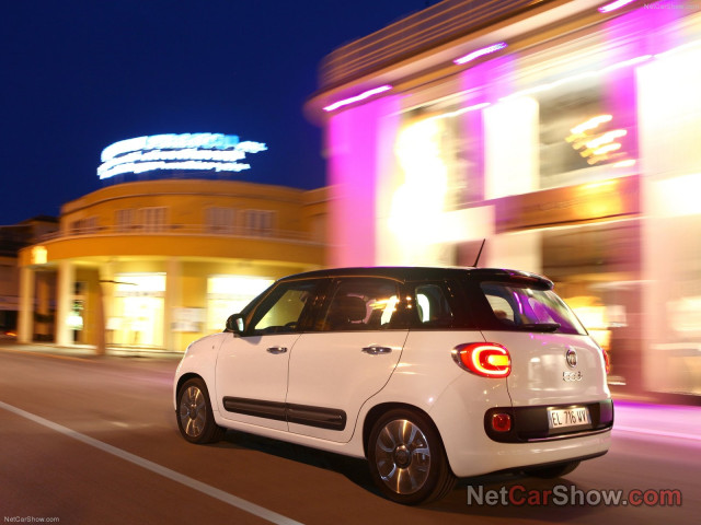 Fiat 500L фото