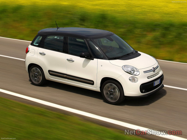 Fiat 500L фото