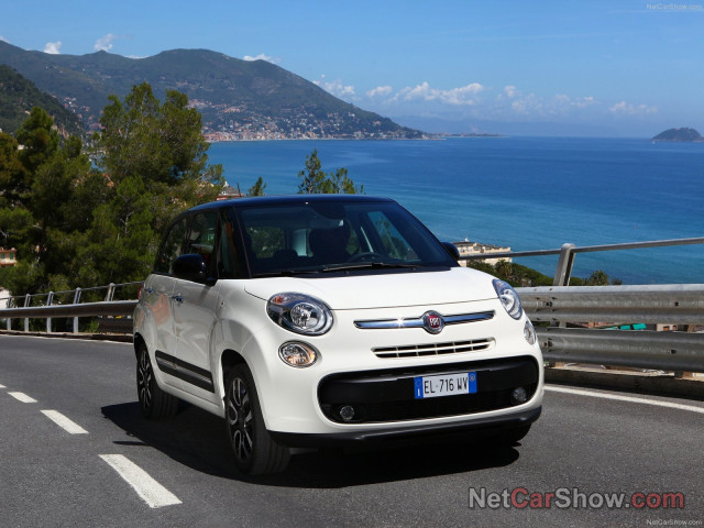 Fiat 500L фото