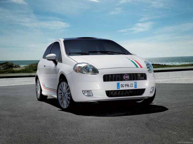 Fiat Grande Punto фото