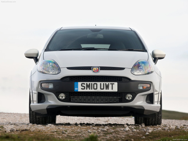 Fiat Punto Evo Abarth фото