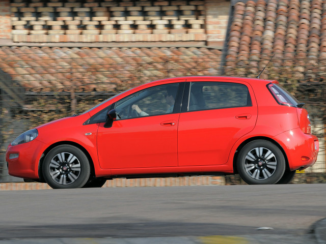 Fiat Punto фото