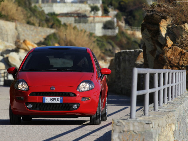 Fiat Punto фото