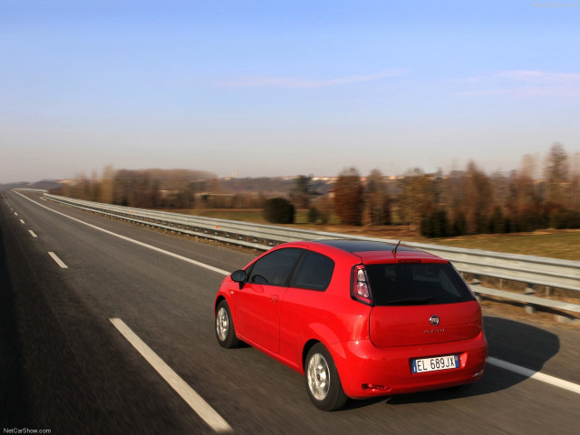 Fiat Punto фото