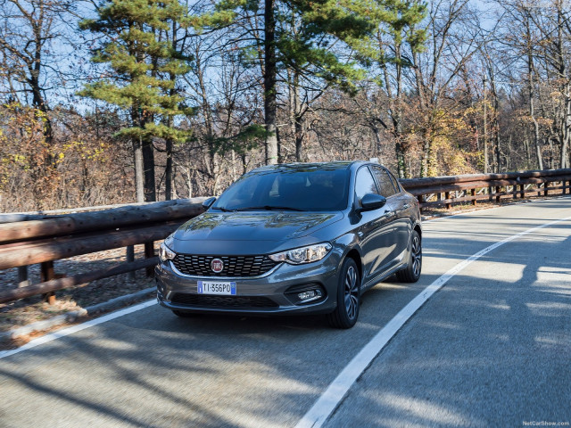 Fiat Tipo фото