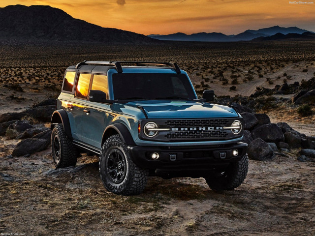 Ford Bronco фото