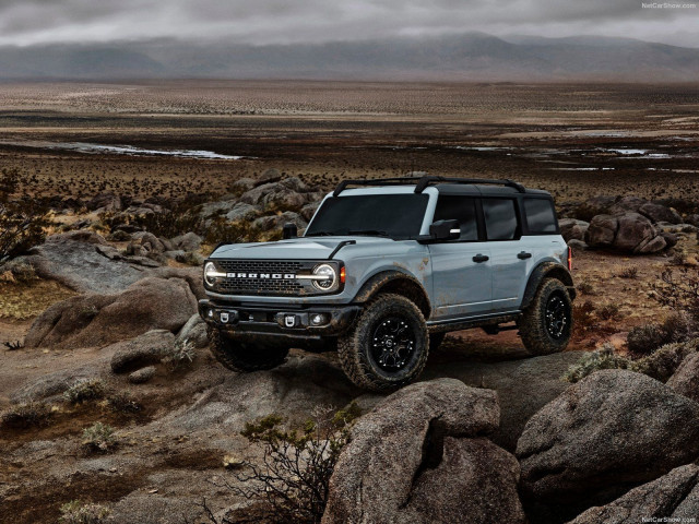 Ford Bronco фото