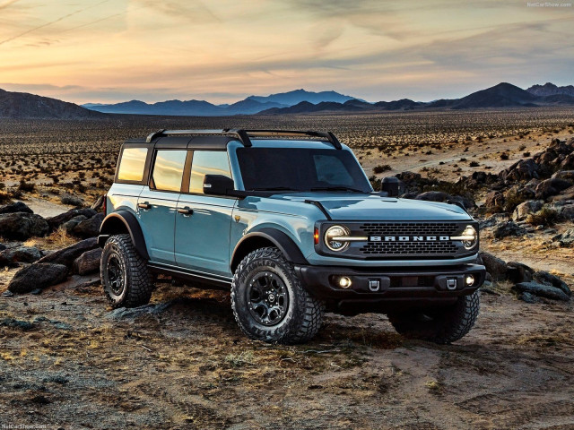 Ford Bronco фото