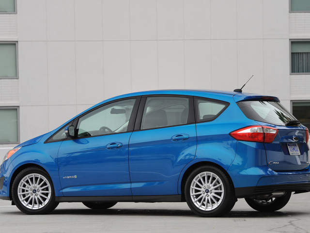 Ford C-MAX фото