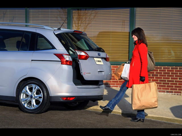 Ford C-MAX фото