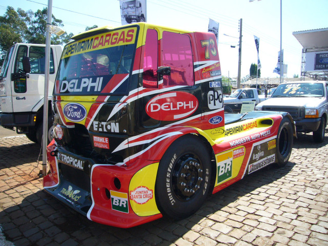 Ford Cargo Formula Truck фото