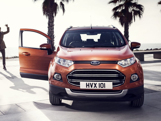 Ford EcoSport SUV фото